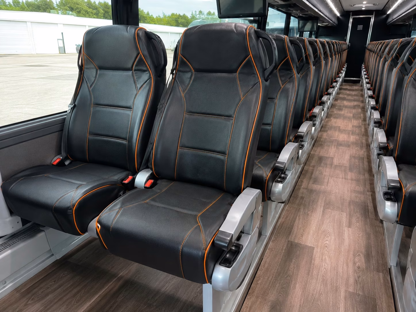 west covina bus rentals to cal poly pomona and citrus college
